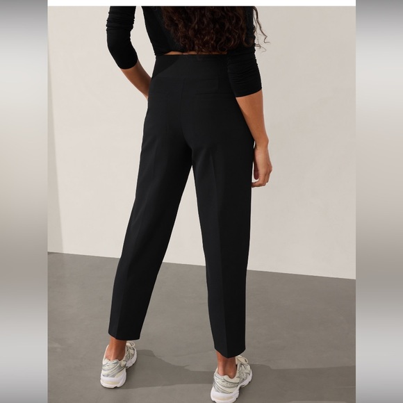 NWT Athleta Black Endless high rise Pant, Size 10 straight leg work Packable - Picture 12 of 16